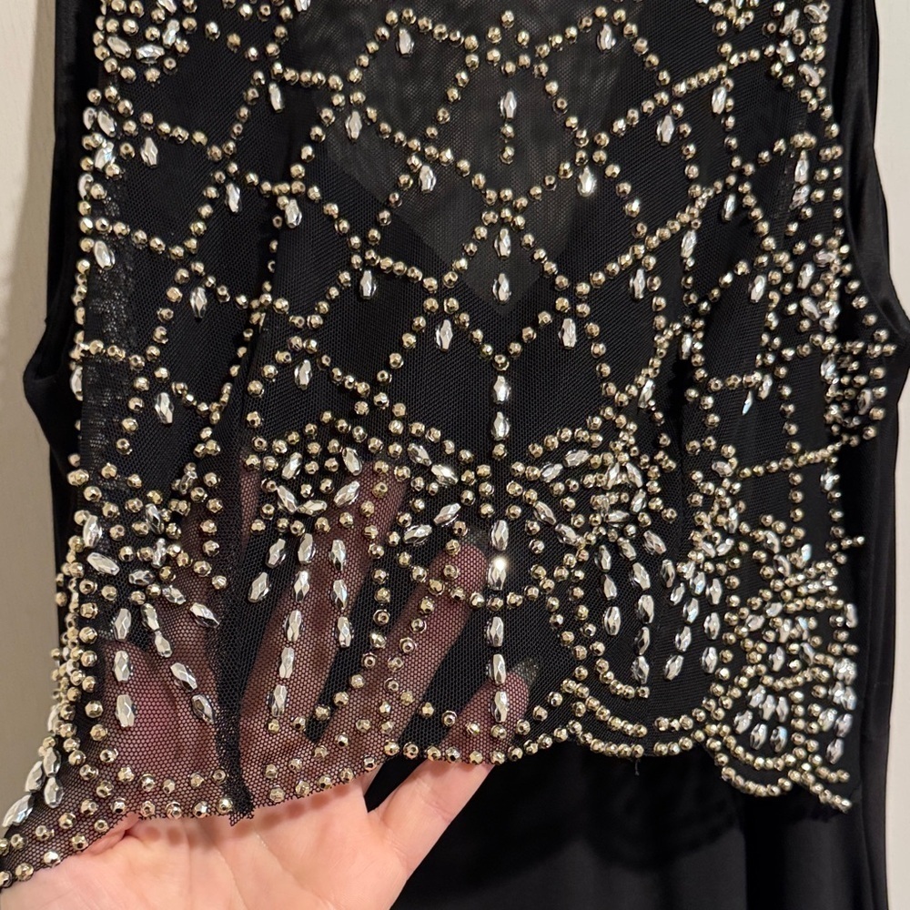 Sophisticated Black Beaded Evening Gown - Picture 5 of 5